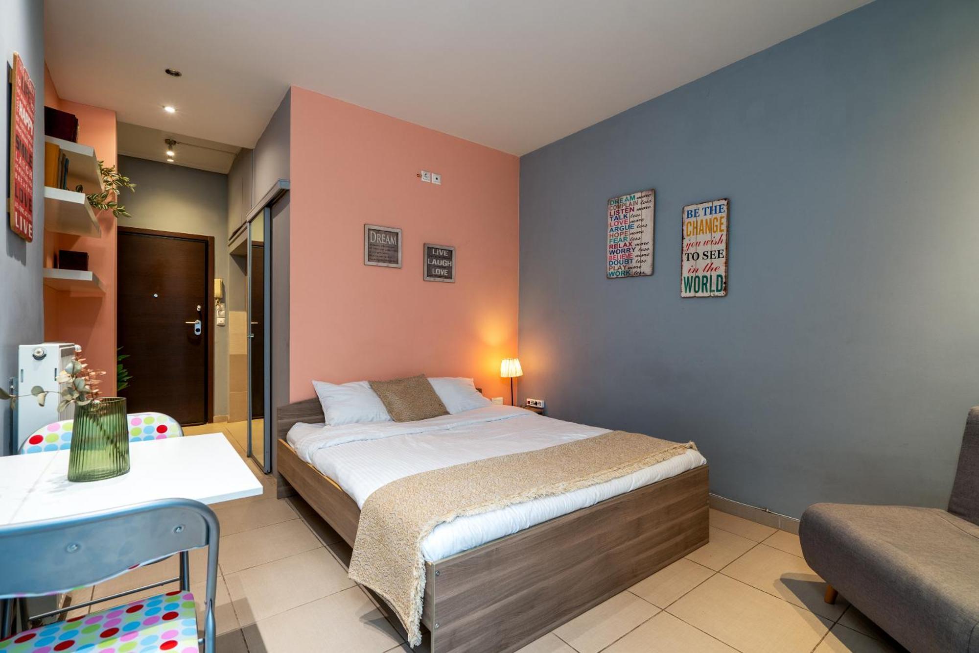 Ideally Located Apartment In Central Atenas Exterior foto