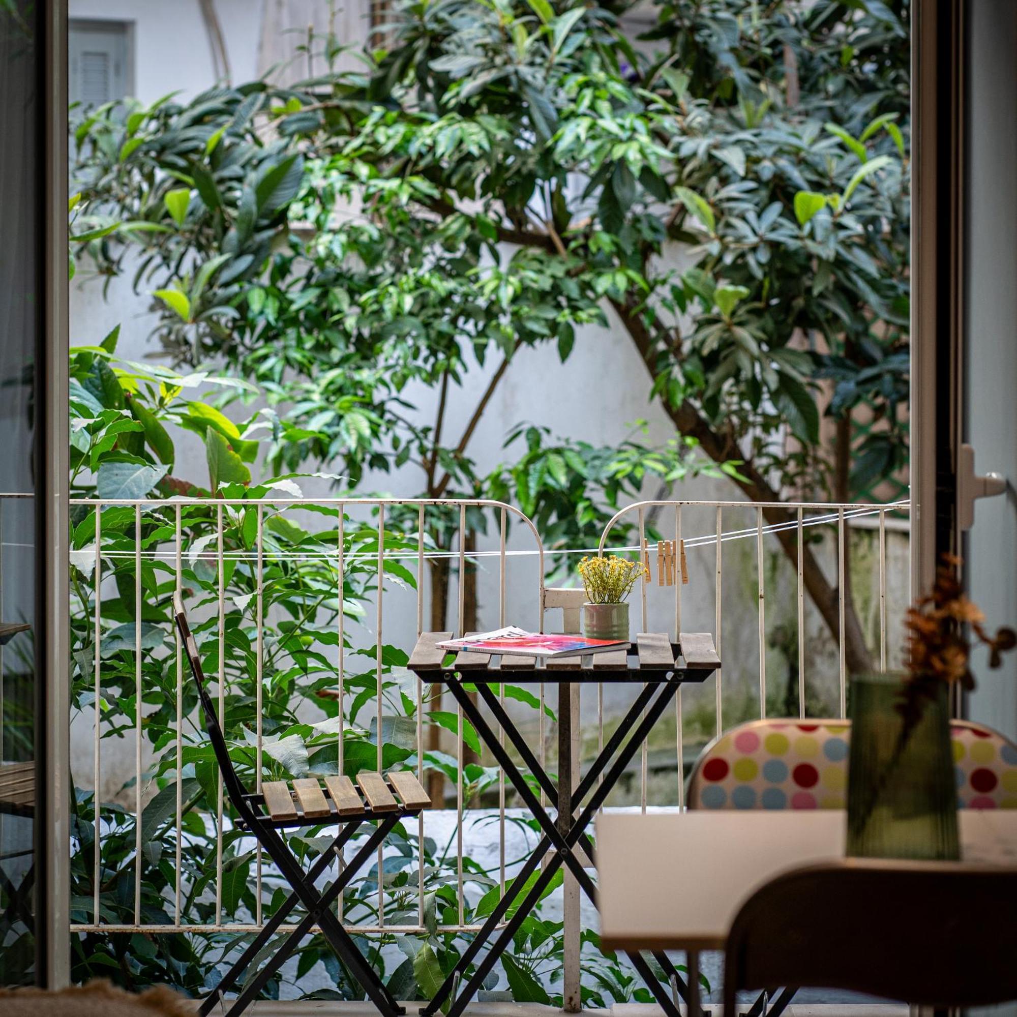 Ideally Located Apartment In Central Atenas Exterior foto